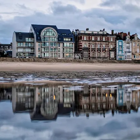 Sur La De Malo Les Bains Vue Apartamento
